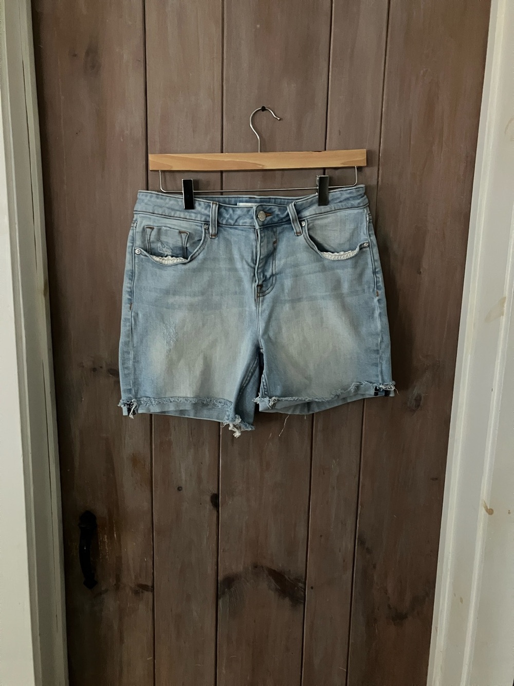 Vigoss Light Wash Denim Jean Shorts